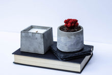 Load image into Gallery viewer, Round Cement Candle